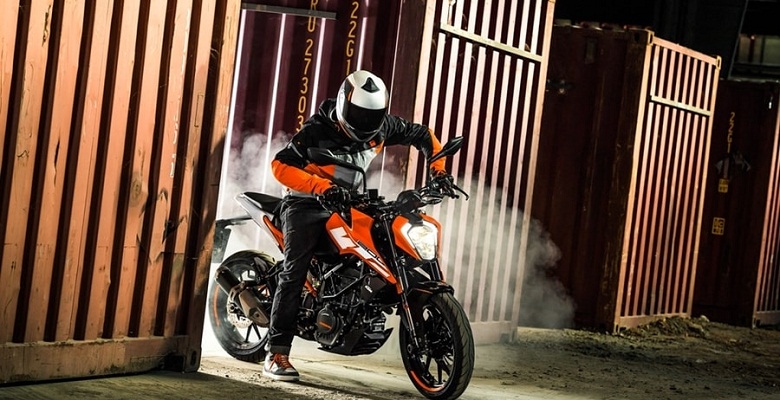 2017 KTM 200 And 250  Duke Officially Unveiled