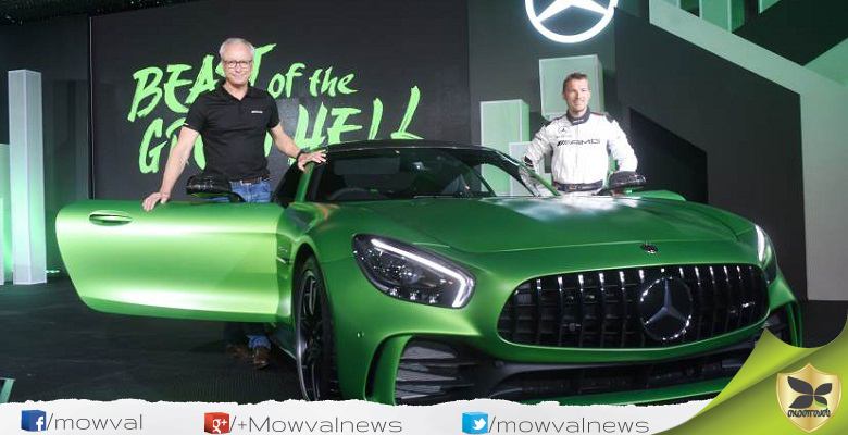 Mercedes Benz Launched AMG GT Roadster And AMG GT R In India