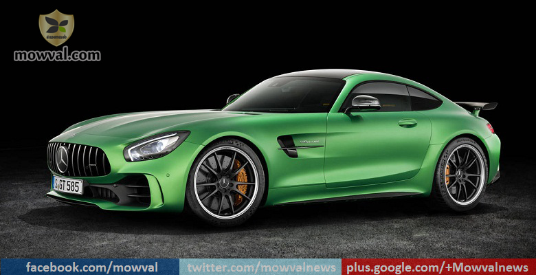 Mercedes Benz unveiled the AMG GT-R